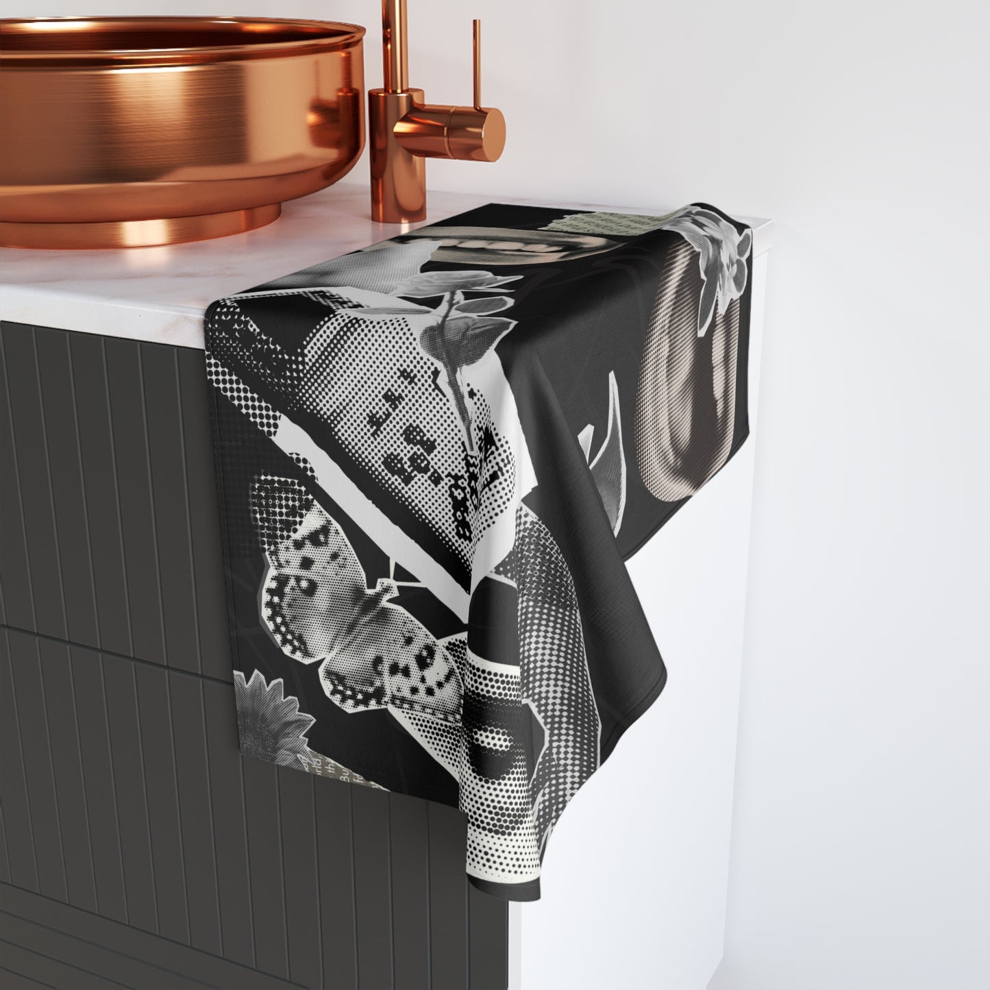 SJC's Scattered Hand Towel